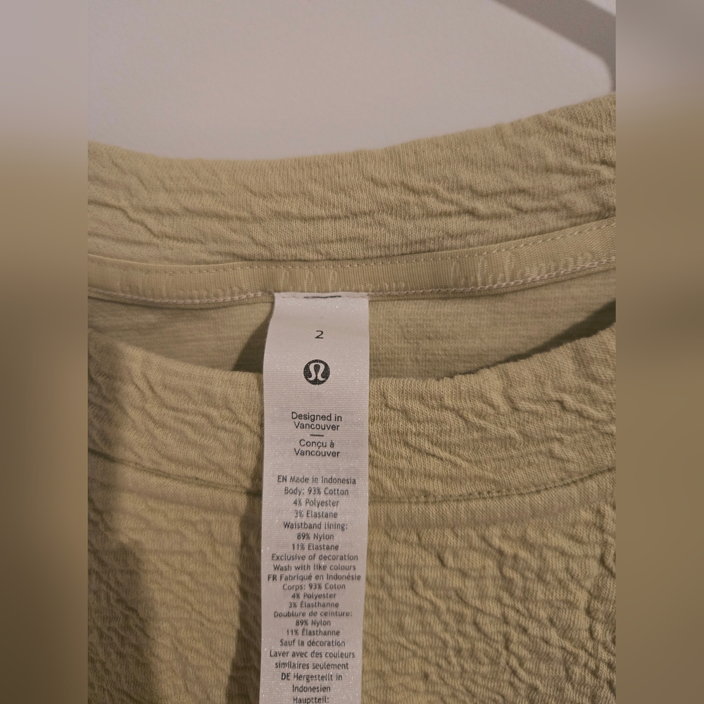 Lululemon Textured  Top - Picture 5 of 7